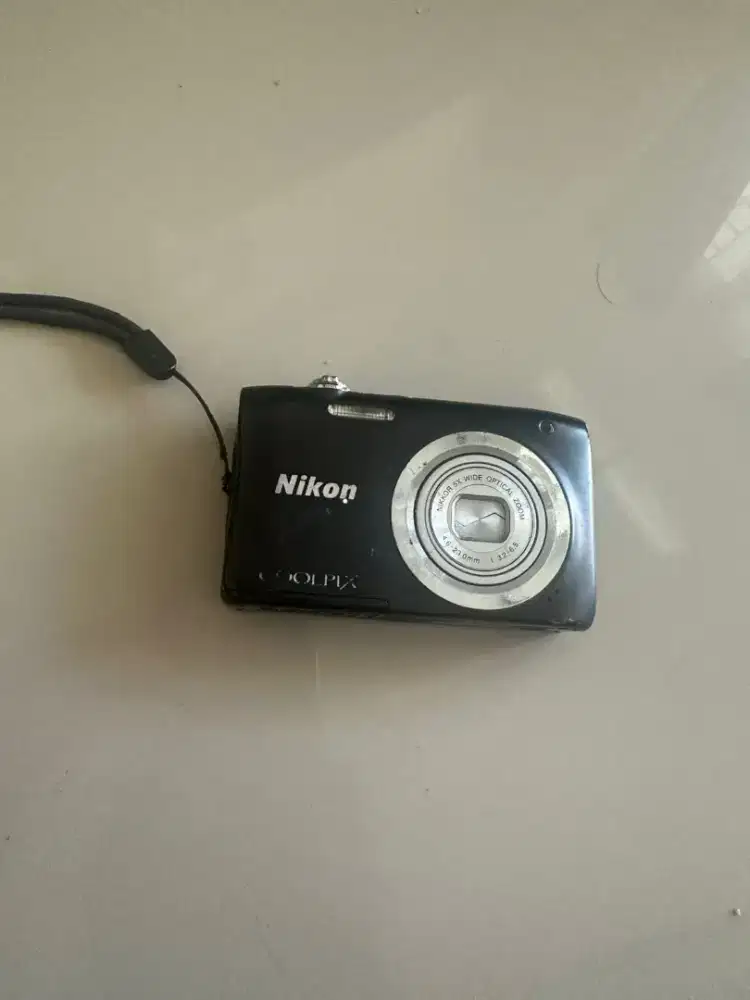 Kamera nikon coolpix A100