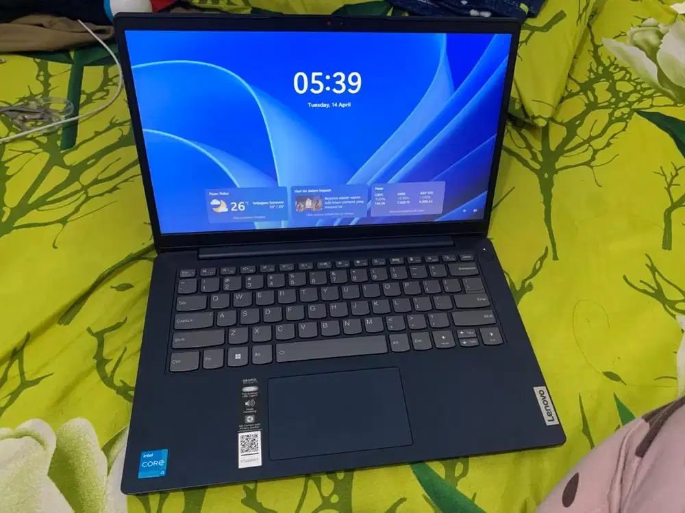 Lenovo ideapad slim 3i secound