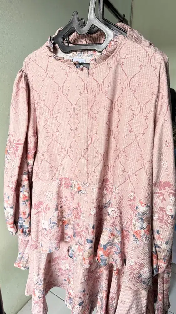 Preloved Busana Muslim Atasan Bawahan