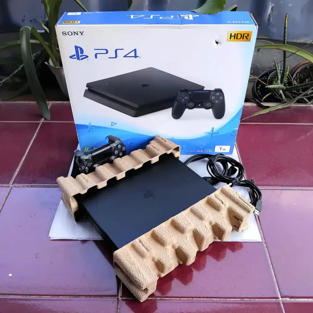 PS4 slim 1TB seri 221 tertinggi