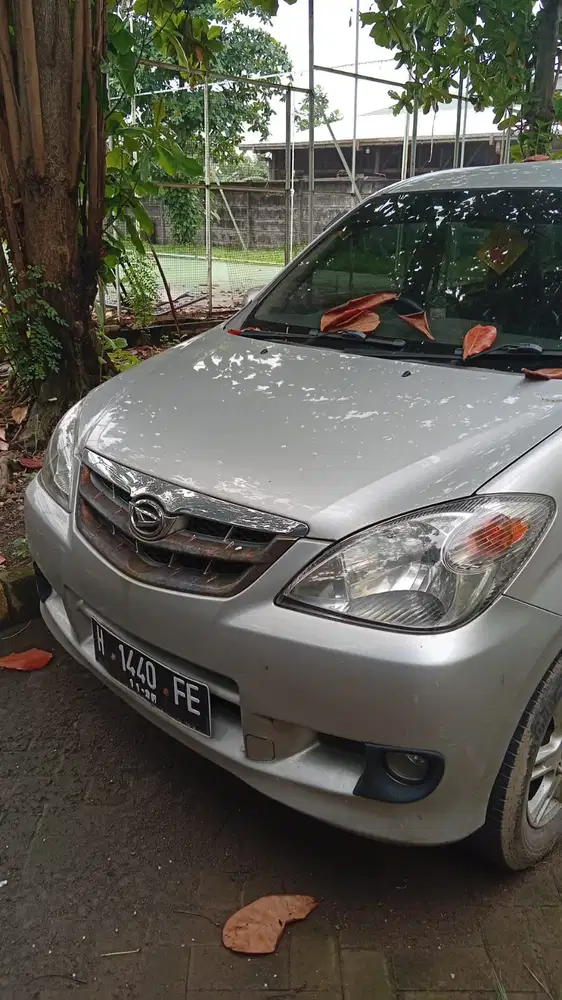 Daihatsu Xenia 2010 Bensin