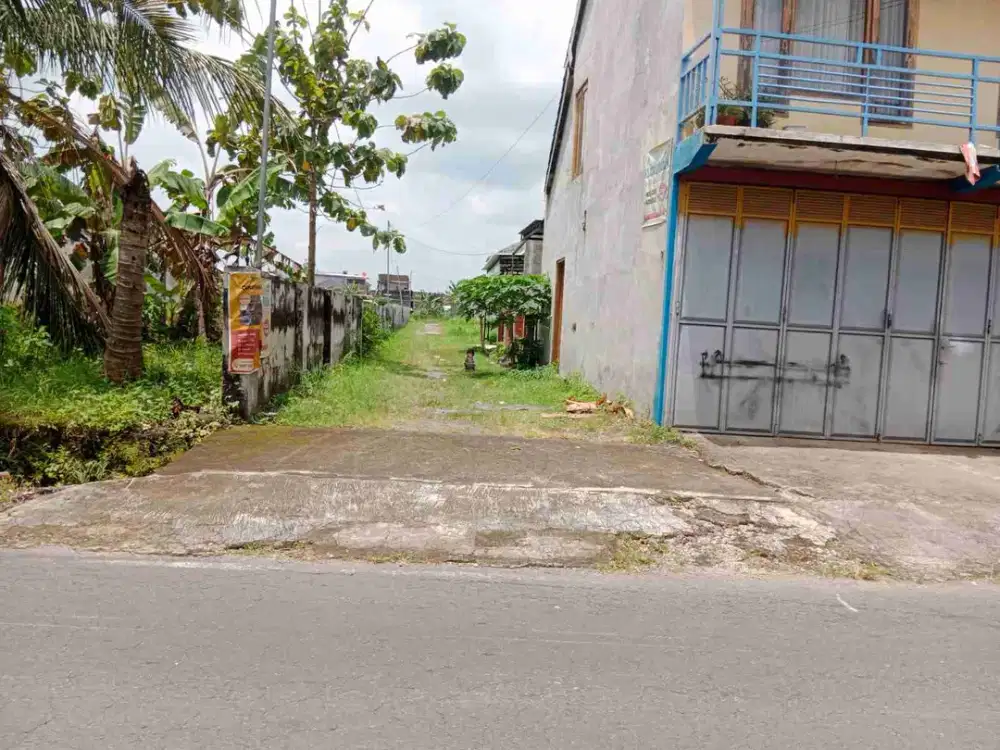 Kavling strategis 101m² muka 8m jln 4m, 750m timur RS PKU ,  badran baru Karanganyar kota :