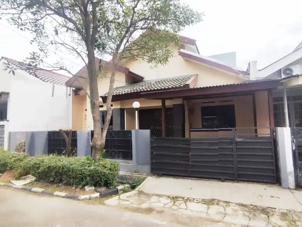 Rumah 1 Lantai, Rapih bersih, Bebas Banjir di Bintaro Sektor 9.