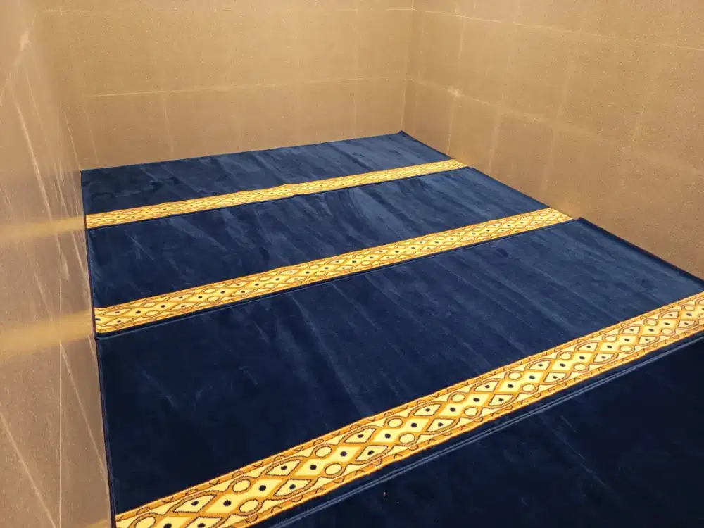 jual karpet masjid bervariasi warna