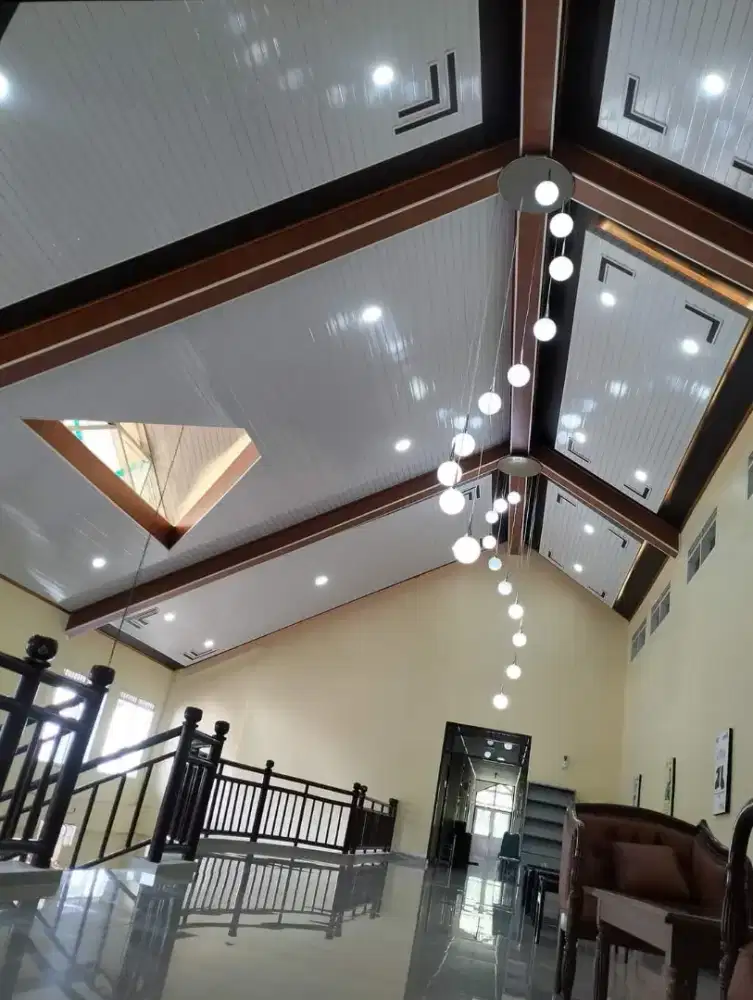 Menerima pemasangan plafon PVC