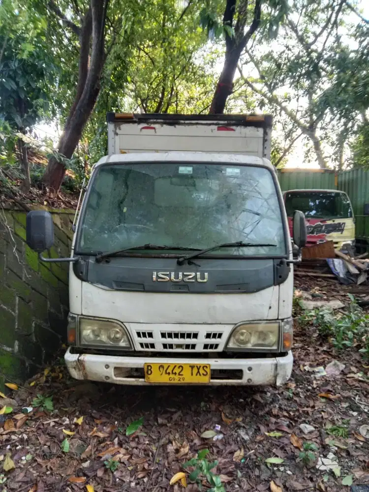 DIJUAL CEPAT MOBIL BOX SIAP PAKAI