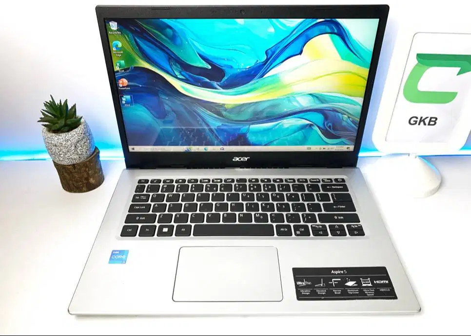 Laptop Acer core i3 Gen baru Ram 8gb Ssd 512gb Cocok untuk jangka panj