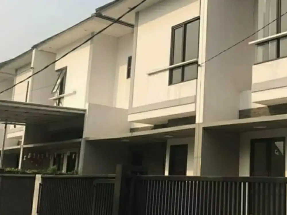 Rumah 2 Lantai, dalam Cluster Bebas Banjir di Pondok Aren