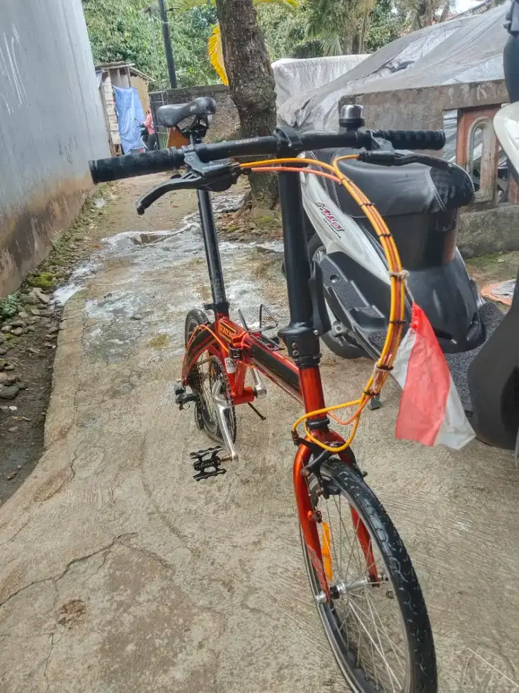 Sepeda Lipat Element 31