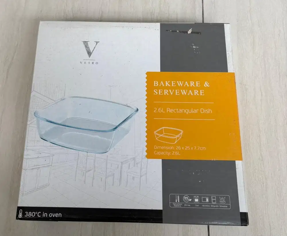 Vetro bakerware and serveware 2.6 L rectangular disk