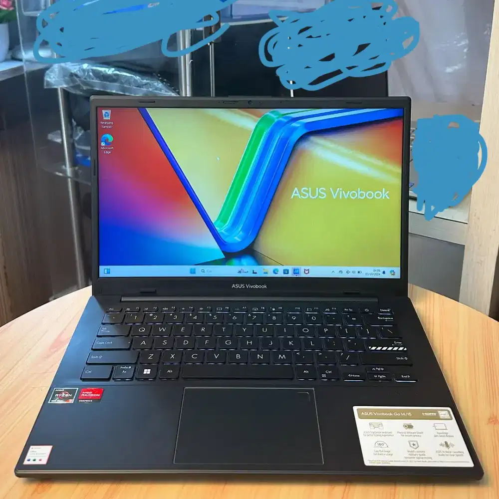 Asus vivobook ram 8gb/256gb ryzen 3-7320u mulus siap pakai