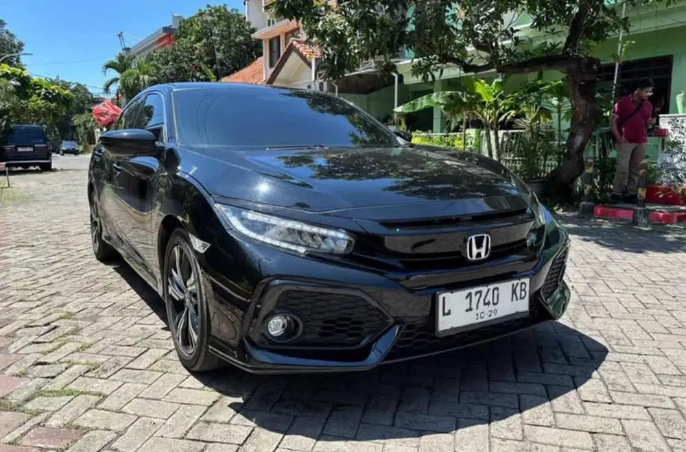 Dijual Honda Civic 1.5 HB E CVT 2019 TERMURAH ISTIMEWA