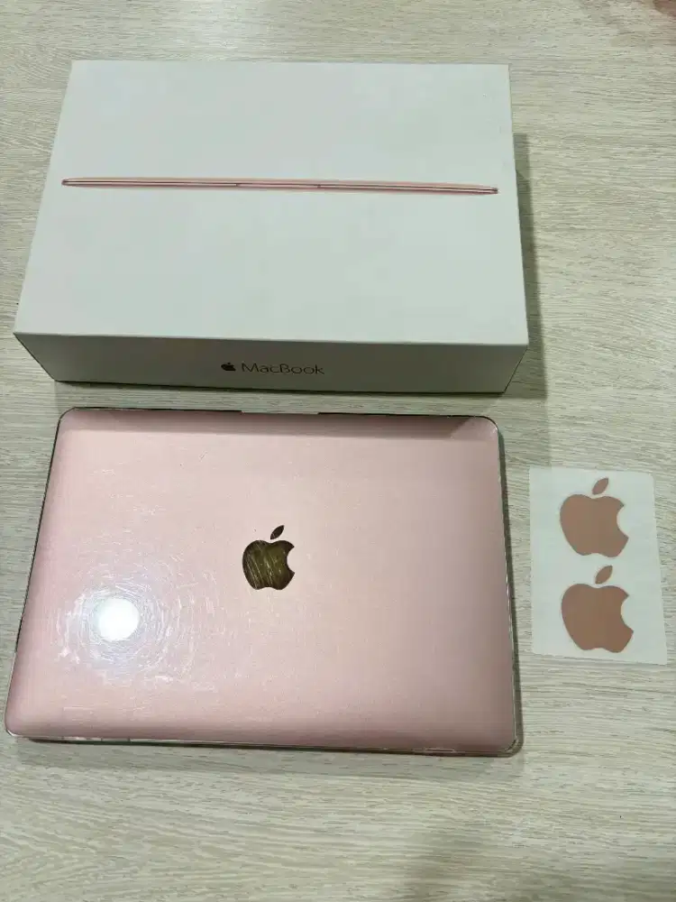MacBook retina 12 Rose Tahun 2017