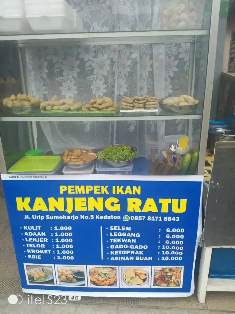 Dicari karyawati untuk bantu buka ayam geprek rumahan (jualan online)
