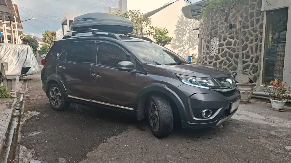 DIJUAL CEPAT! HONDA BR-V 2017 – ISTIMEWA, SIAP PAKAI