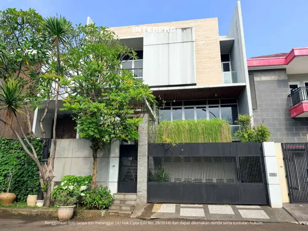 Rumah 3 Lantai Design Minimalis Modern Tropical Cluster Baru Permata Buana Depan Taman - 180m2