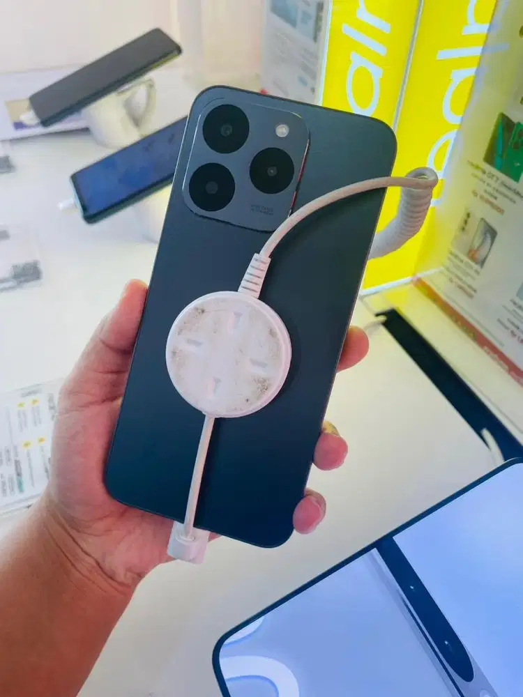 Handphone Realme 15 T 5G