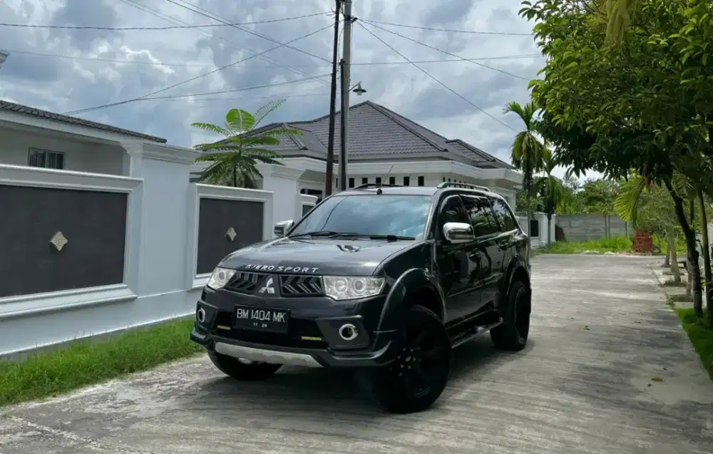 PAJERO SPORT DAKAR LIMITED 2013
