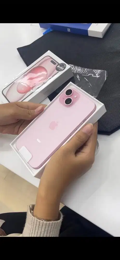 Iphone 15 128 Pink New Garansi Resmi Blibli/GDN