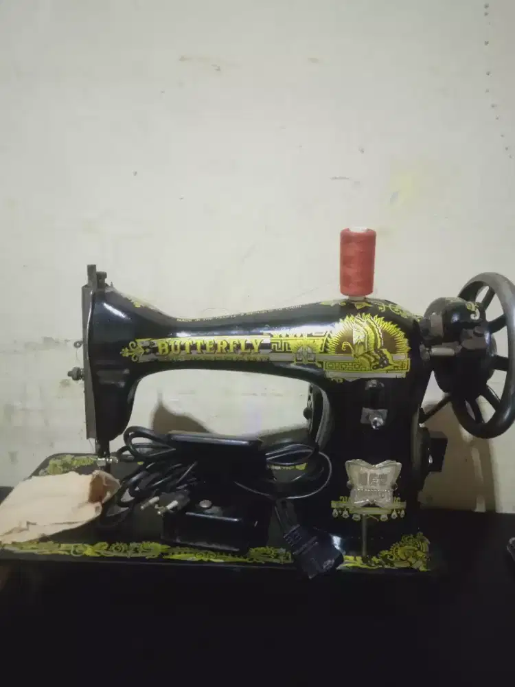 Kepala jahit dan dinamo