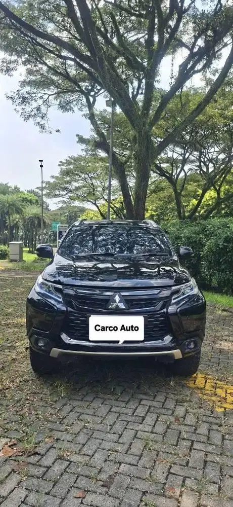 Mitsubishi Pajero Sport Dakkar 2018 Hitam Record