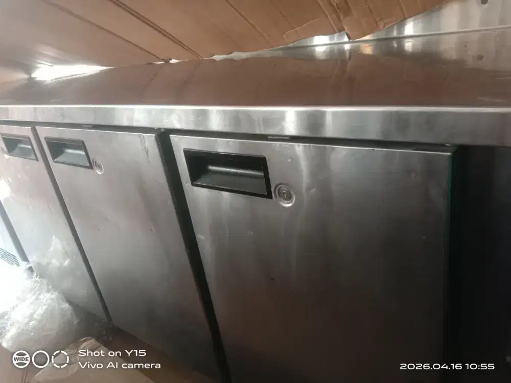 Jual murah pendingin under counter dua unit minus kurang dingin