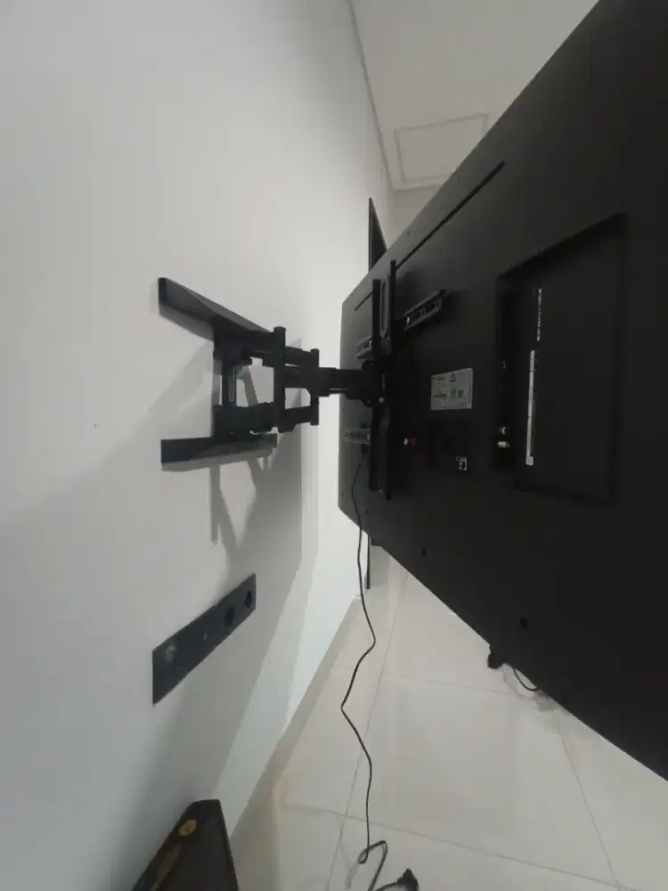 Jual bracket tv & pemasangan swivel standar