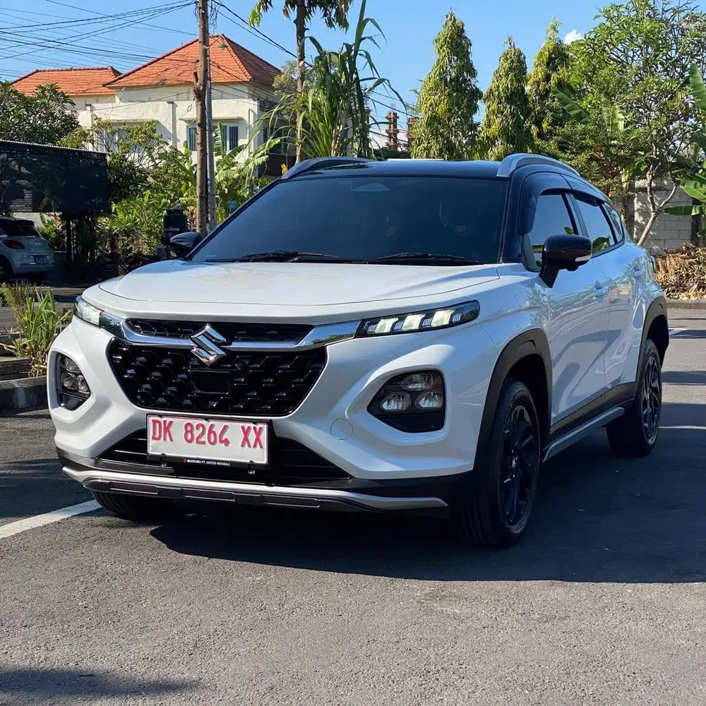 Suzuki Fronx SGX Hybrid 2Tone 1.5 AT - 2025 / 2026 pmk