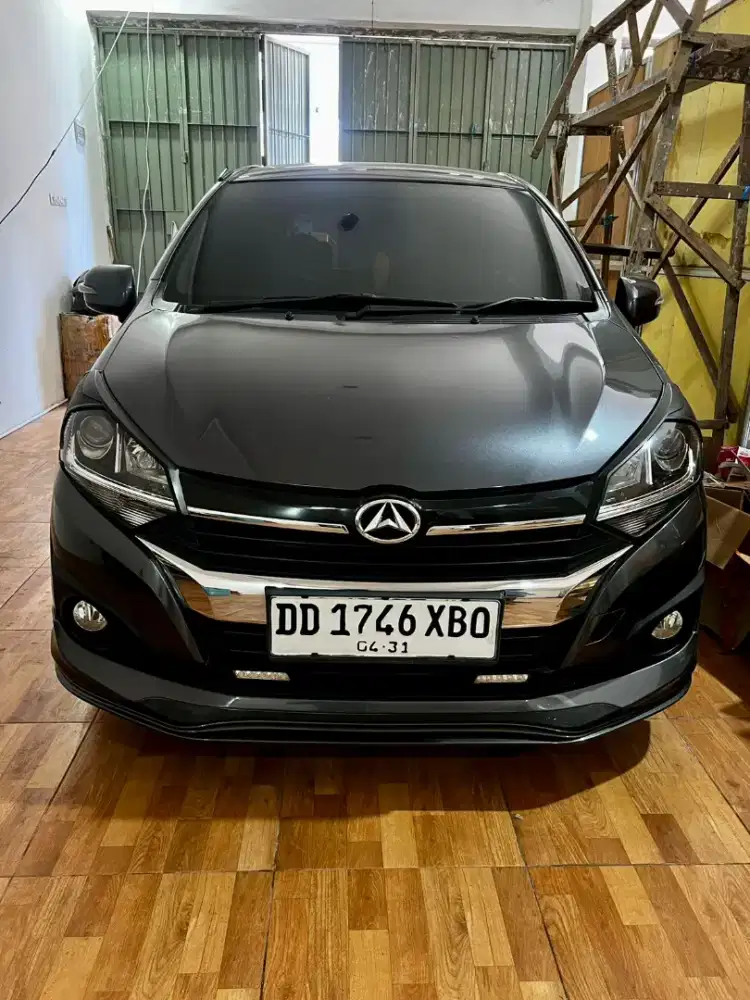 Daihatsu Ayla R Deluxe 1.2 A/T