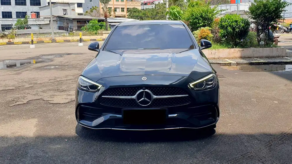 Mercedes Benz Mercy C300 AMG Line W206 Facelift 2023 Like New Low Km