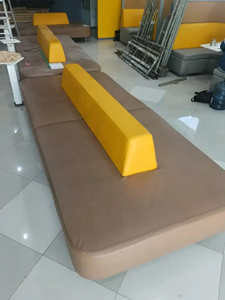 Sofa tunggu tamu istimewa, bekas mewah siap pakai, Rp:1,9 juta aja
