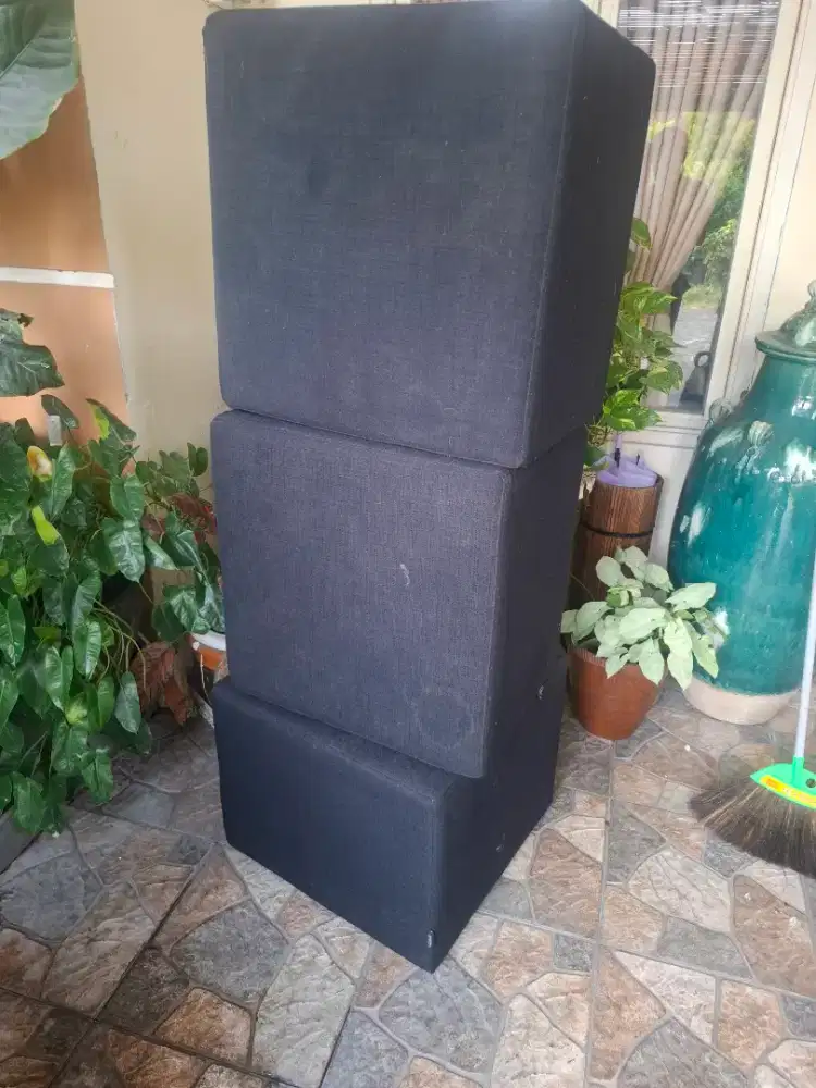 Kursi sofa single informa