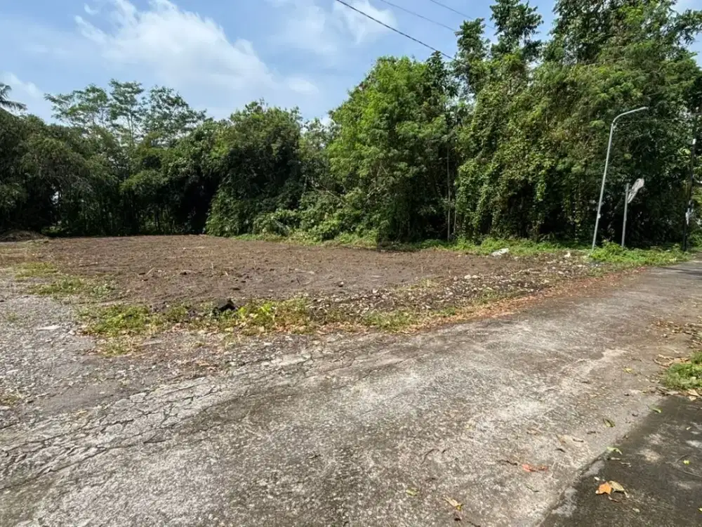 Tanah Siap Bangun Utara Lapagan Tridadi