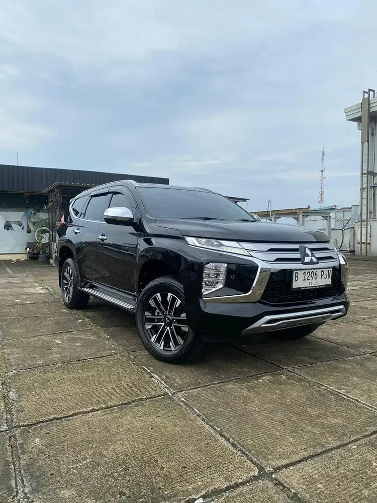 (KM ANTIK FUL ORI) MITSHUBISHI PAJERO DAKAR 4x2 AT 2023
