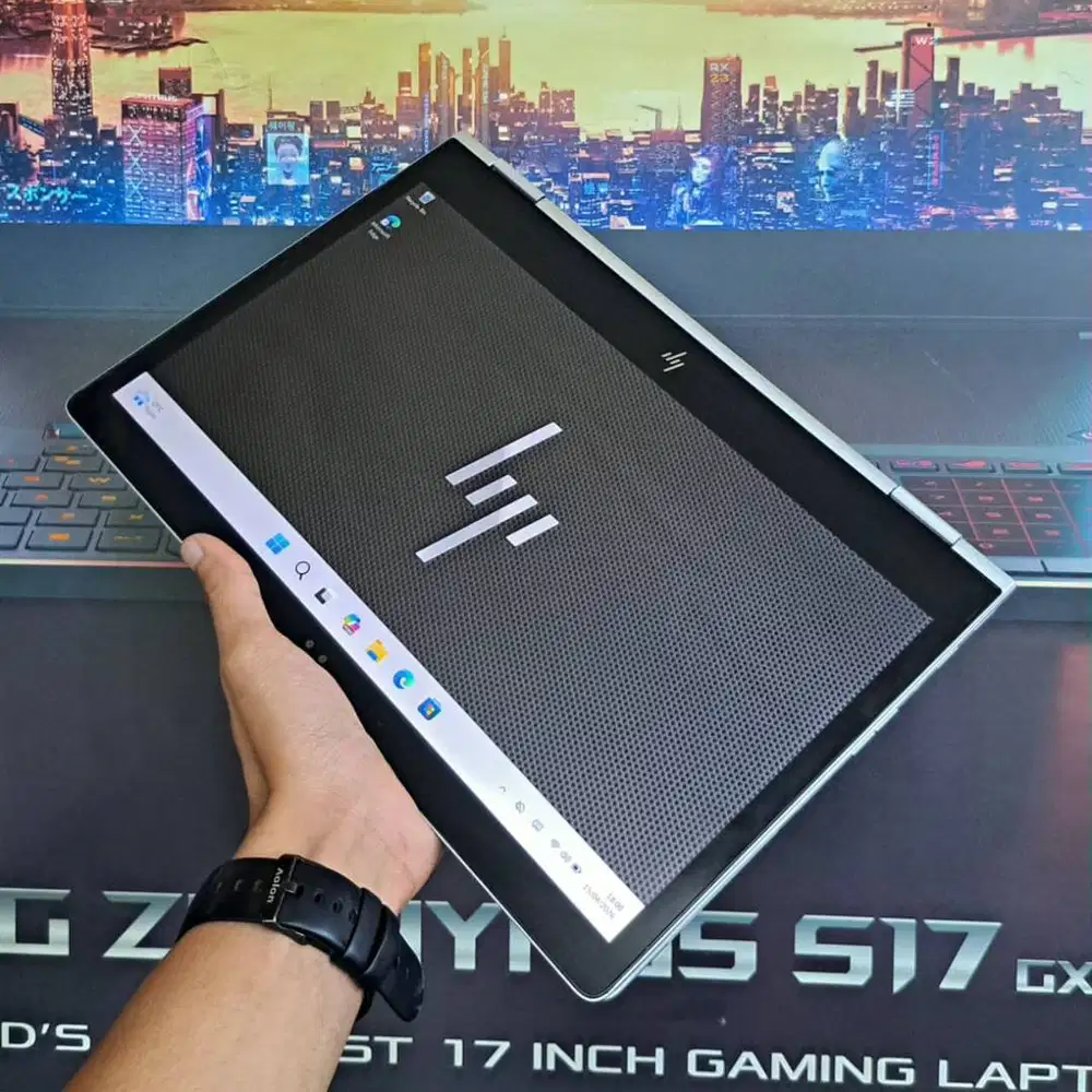 HP ELITEBOOK X360 1030 G2 Intel core i5-7300U RAM 16 GB SSD 256GB