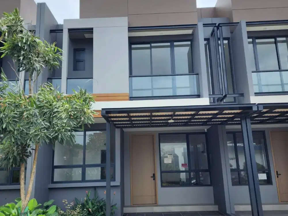 Dijual atau di sewakan Rumah 2Lantai rapi siap huni di BSD