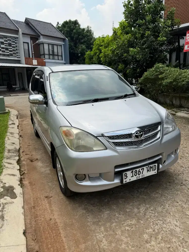 Toyota Avanza 2011 Bensin