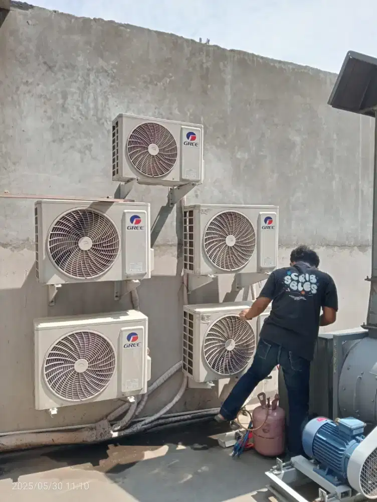 Service AC/cuci ac