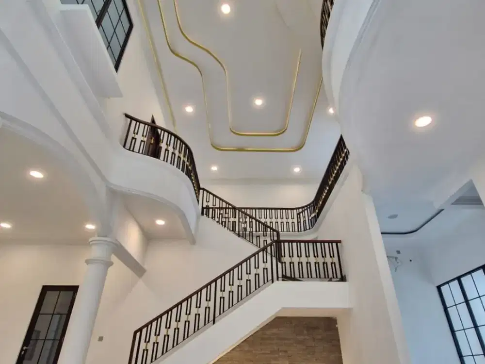 DIJUAL RUMAH TOMANG GROGOL JAKBAR