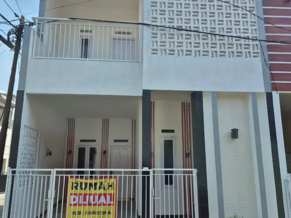 Dijual Rumah Cantik 2 Lantai Siap Huni di Perumahan Riung Bandung