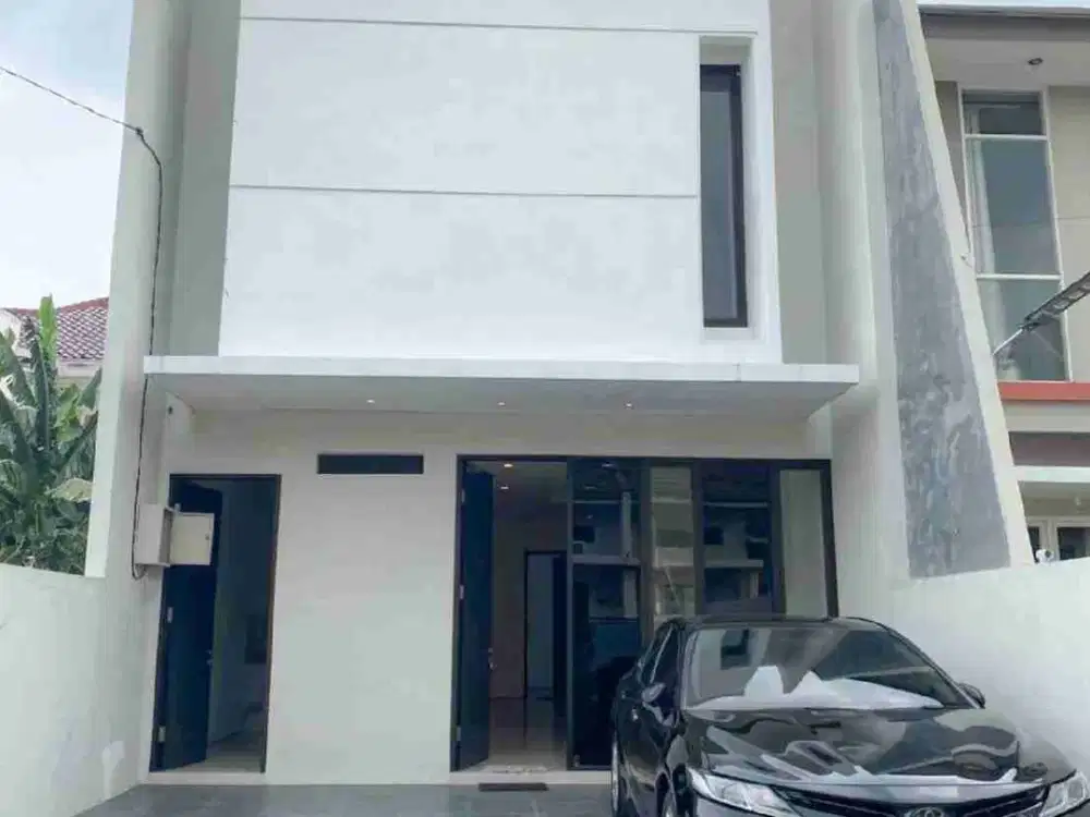 Rumah Baru 2 LT siap huni dekat raya merr