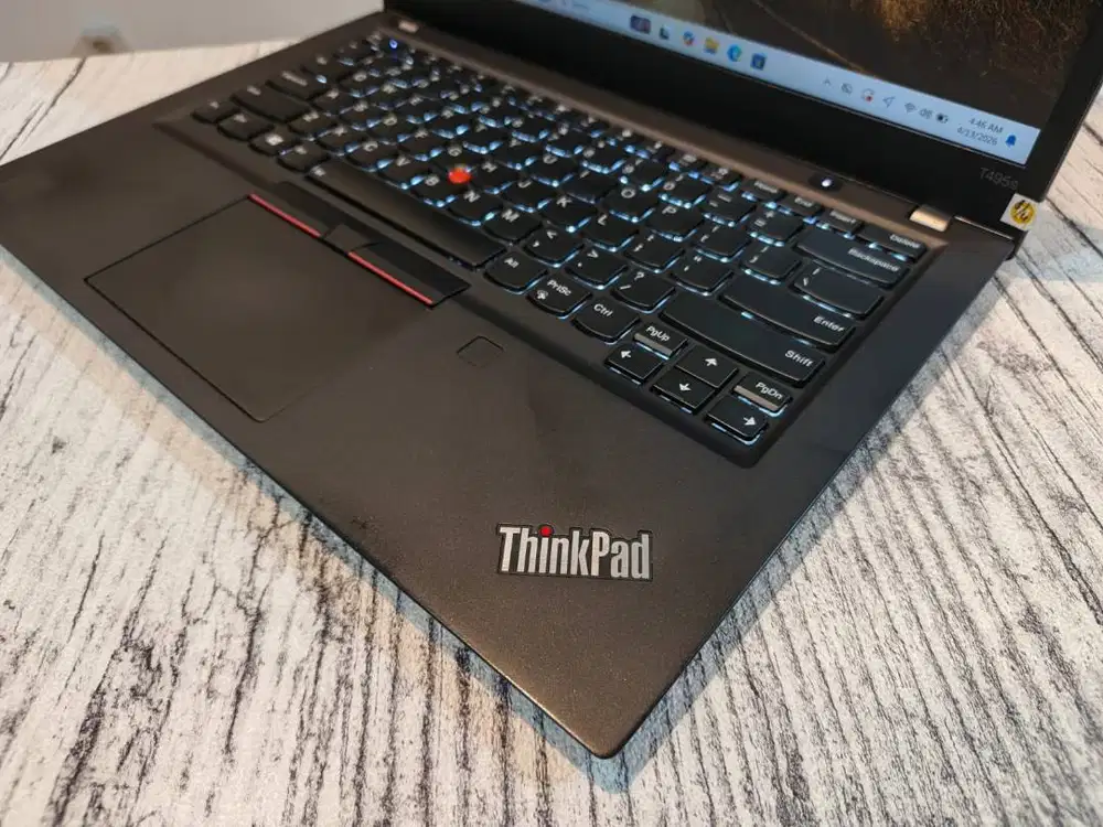 LENOVO THINKPAD T495S//RYZEN 7PRO-3700U//RAM16GB