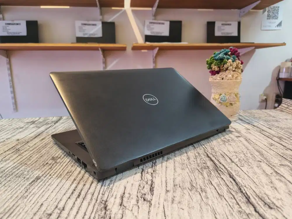 DELL LATITUDE 5300//CORE I5-8365U//RAM 16GB
