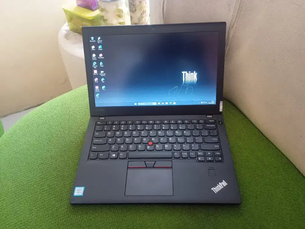 Lenovo Thinkpad X270 core i5