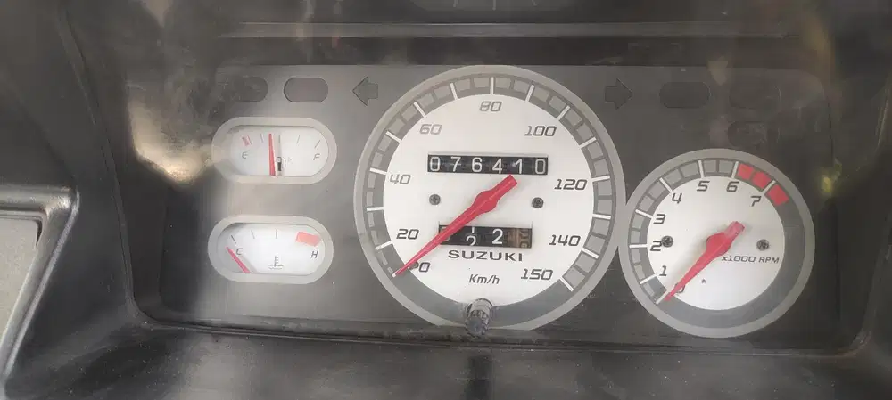 Suzuki Carry 2012 Bensin