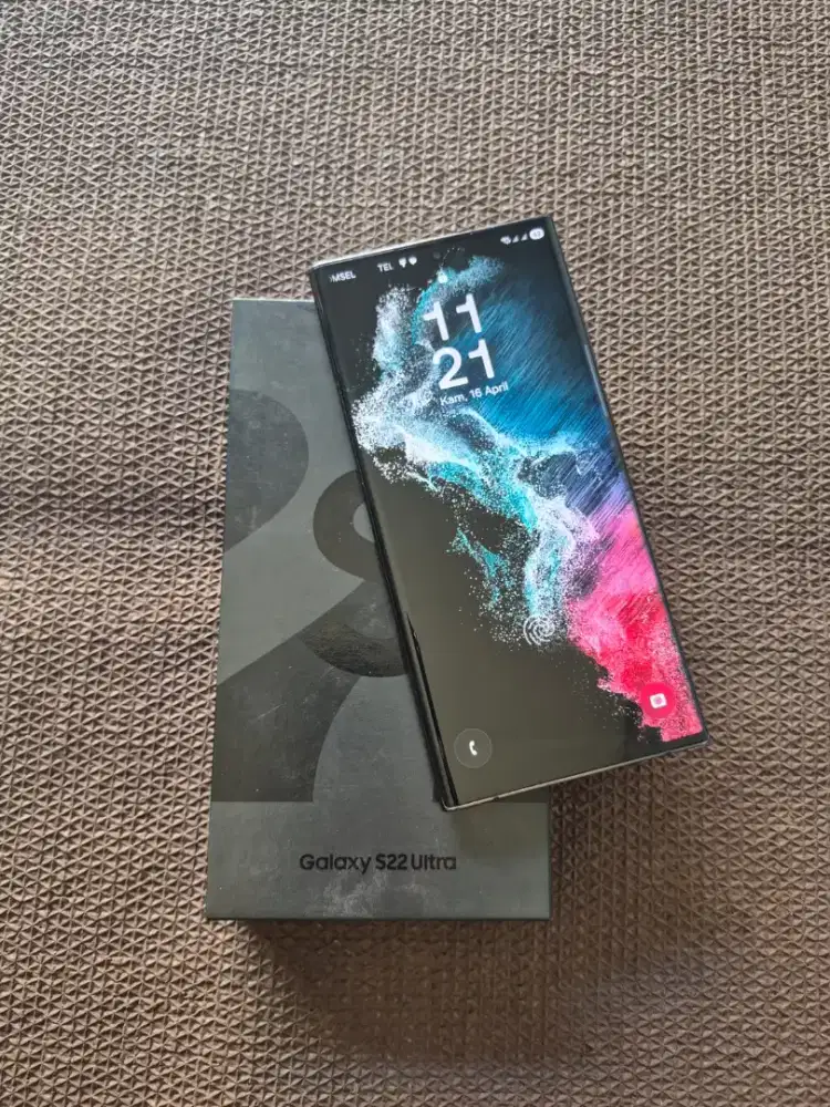 Samsung S22 Ultra 5G 12/512gb