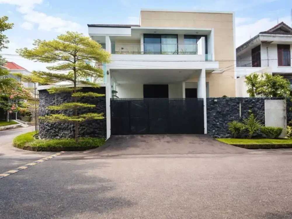 Rumah dalam Komplek terelite Lebak Bulus Jakarta selatan