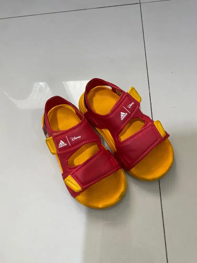 Sandal Adidas Disney Mickey Mouse