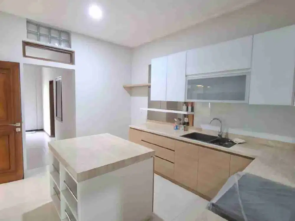 Dijual Rumah Design Minimalis Luxury di Batununggal Indah Bandung