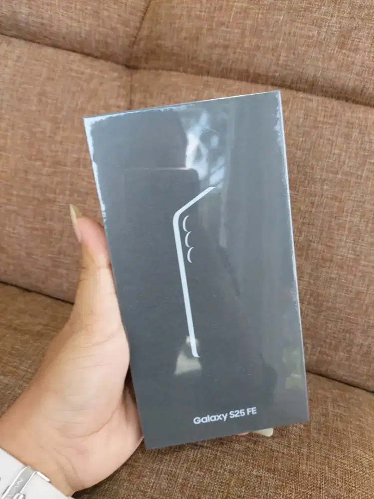 New samsung S25FE 8/512GB